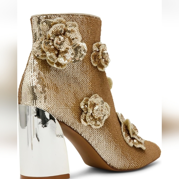 Betsey Johnson Ankle Boots - Picture 9 of 13